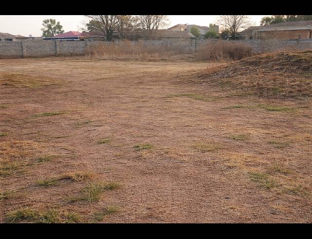 1,093M² VACANT LAND FOR SALE IN MEYERTON PARK
